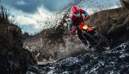 九游娱乐-门神不满形象受损，与俱乐部关系陷入僵局